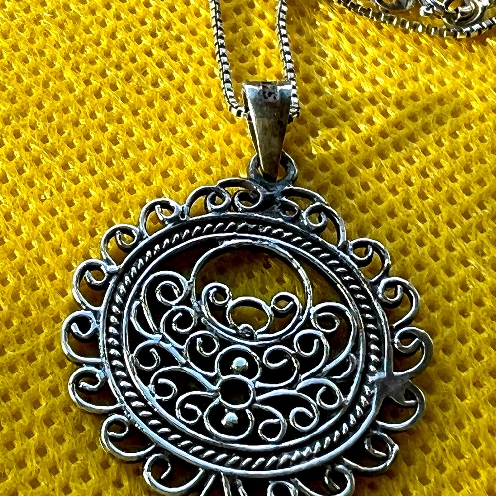 BOHO sterling silver lacy pendant necklace